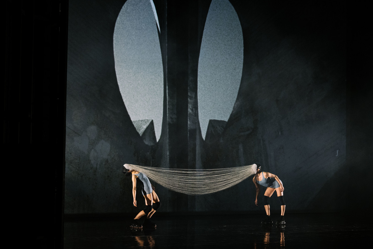 »Last and First Men« by NEON DANCE - Jóhann Jóhannsson and Yair Elazar Glotman - narration by Tilda Swinton @ Volksbühne