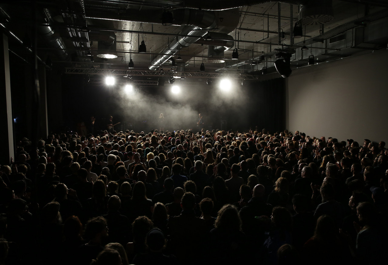 Anna von Hausswolff, silent green Betonhalle