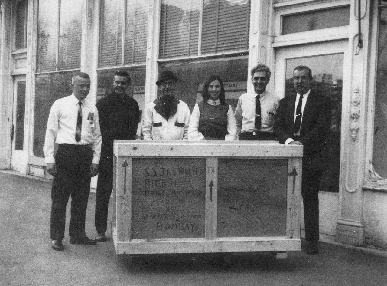 Bob Moog and team shipping out the NID synthesiser 1969.