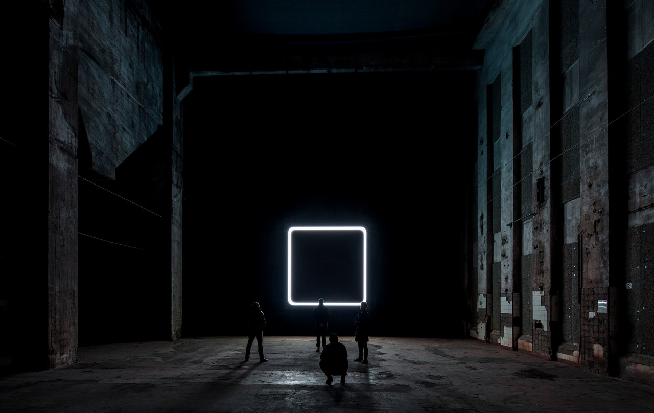 CTM 2017 presented Kurt Hentschlager's spectacular installtion »Sol« in the cavernous Halle am Berghain.