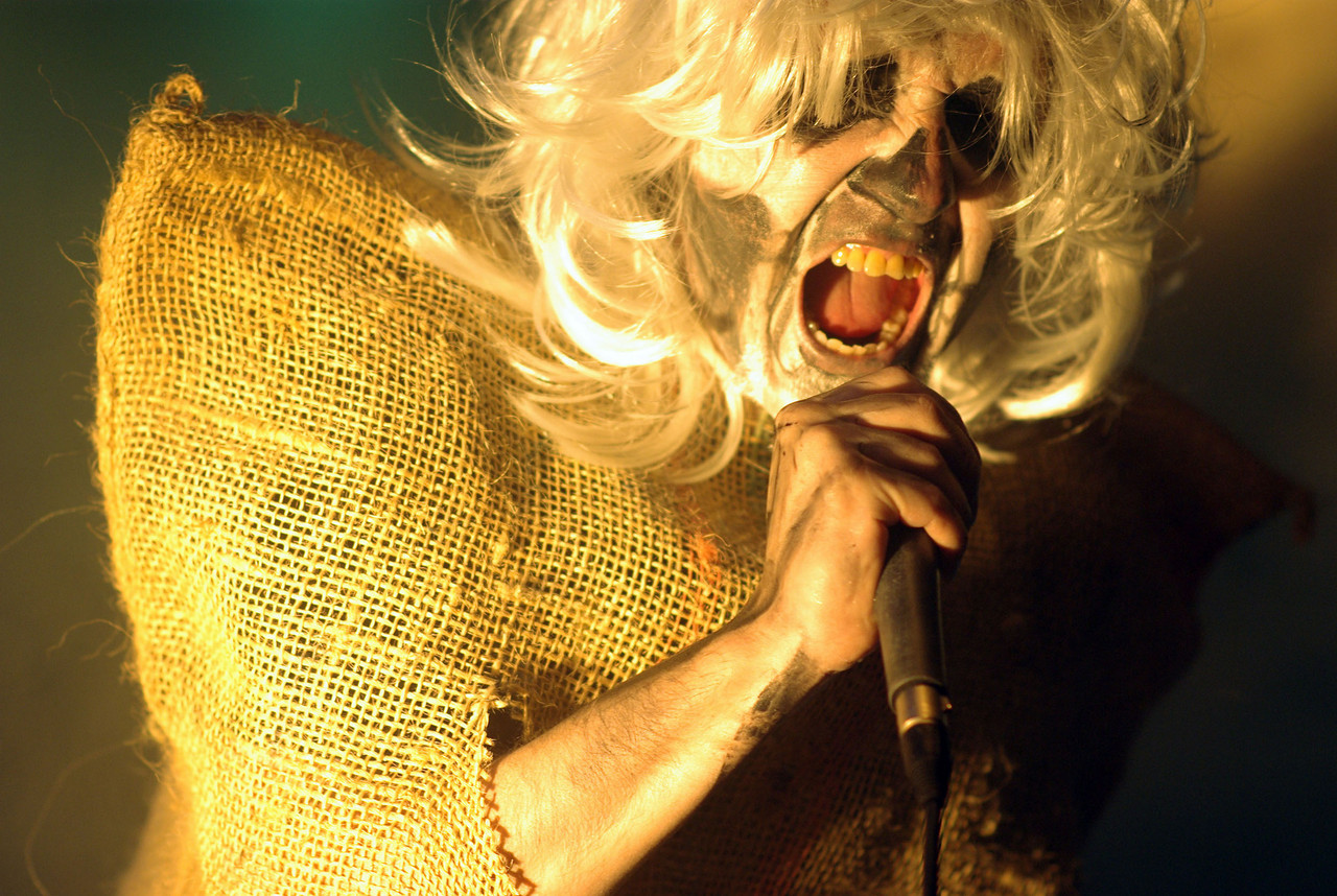 Vocal extremism courtesy of Mayhem's Attila Czihar  as part of Burial Chamber Trio with Greg Anderson and Oren Ambarchi.