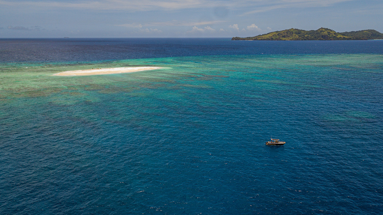 »Oceanic Refractions« Fiji