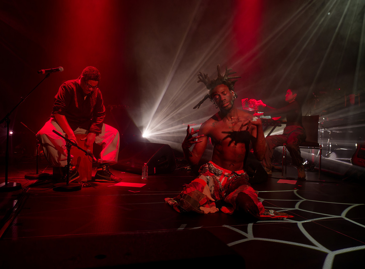 Ale Hop & Laura Robles feat. Natisa Exocé Kasongo, silent green Betonhalle