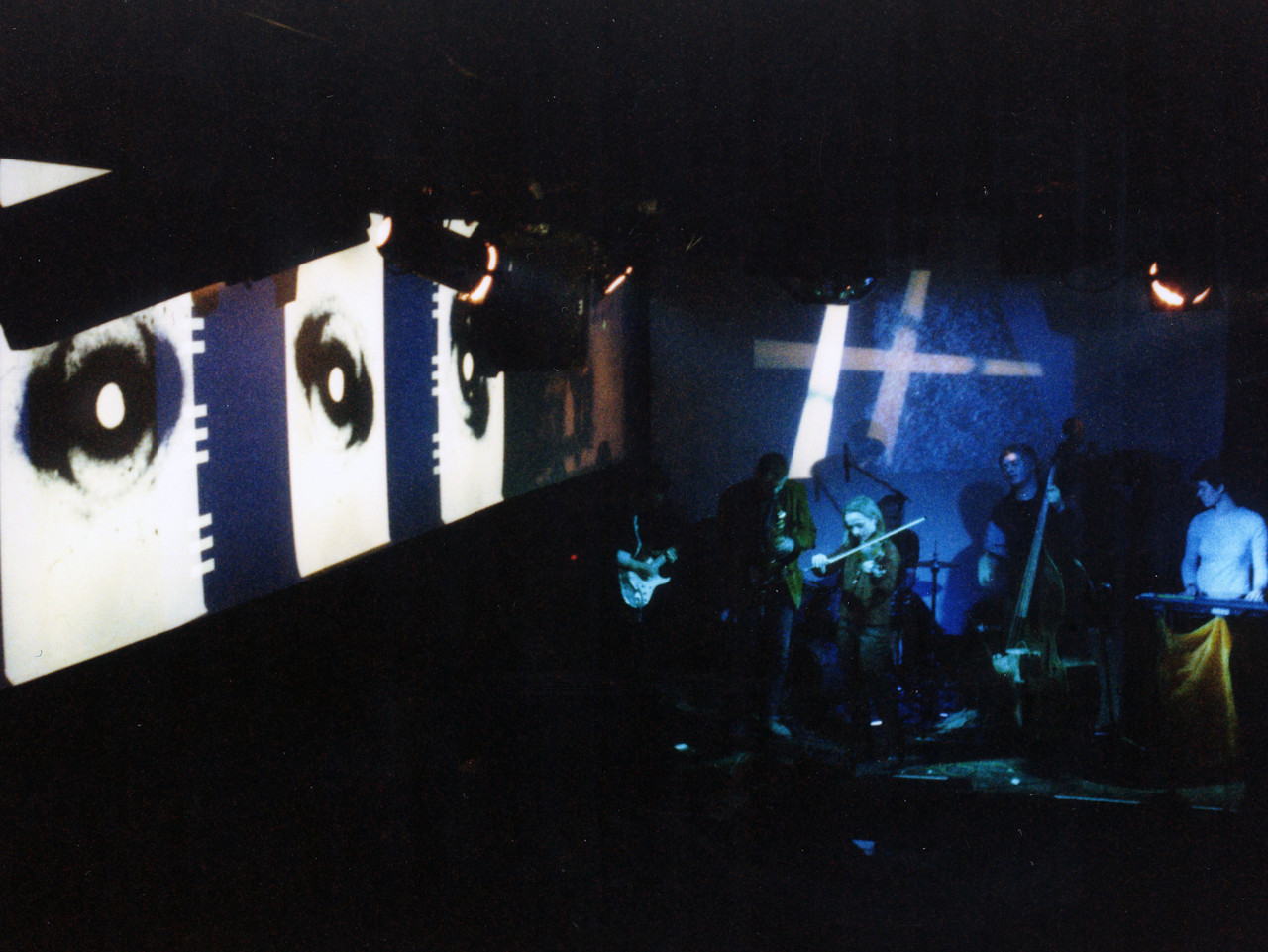 Kammerflimmer Kollektief performing at Maria am Ostbahnhof.